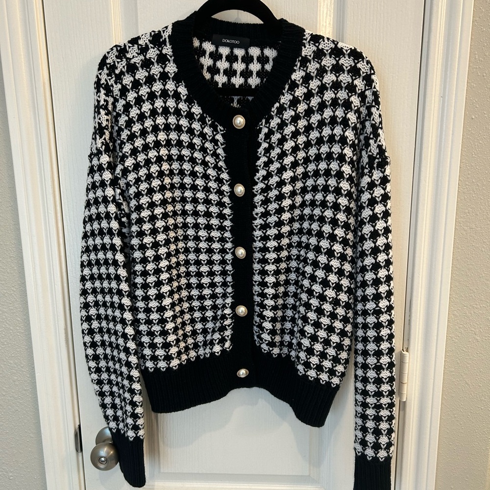 Houndstooth knit cardigan